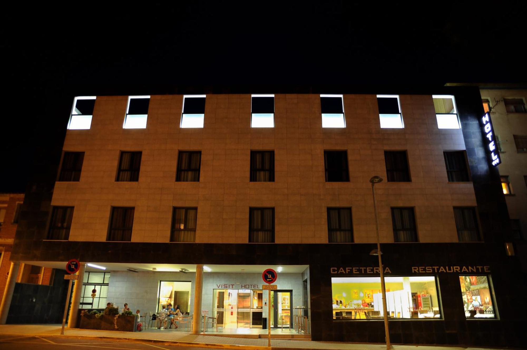 Visit Hotel Caspe Exterior photo