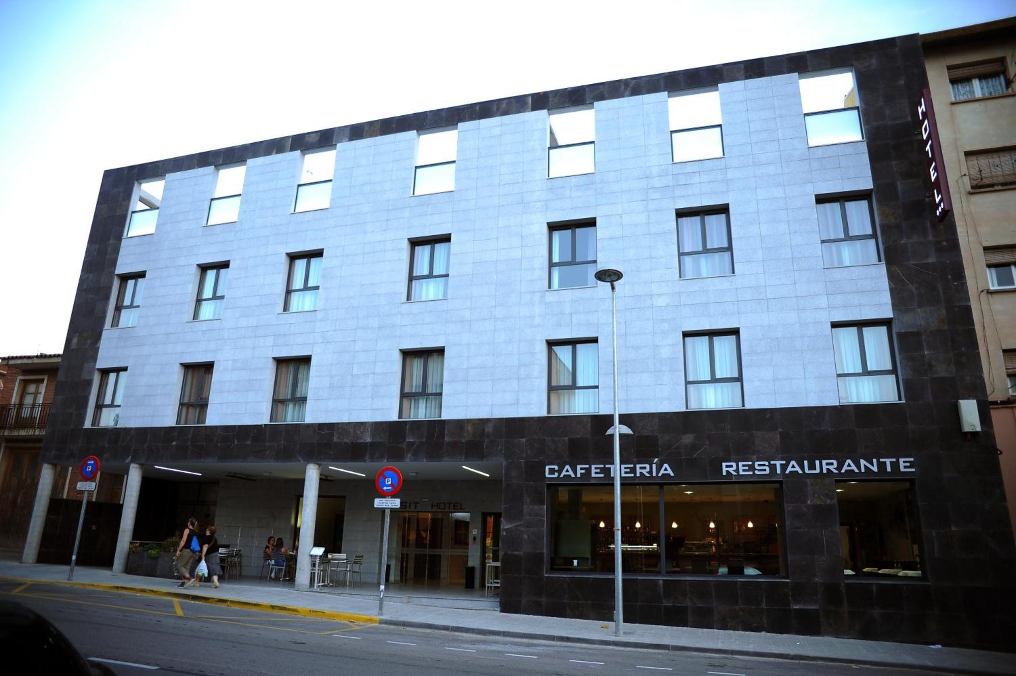 Visit Hotel Caspe Exterior photo