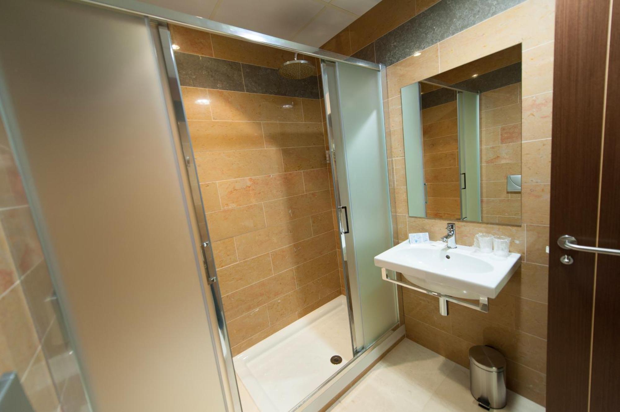 Visit Hotel Caspe Exterior photo